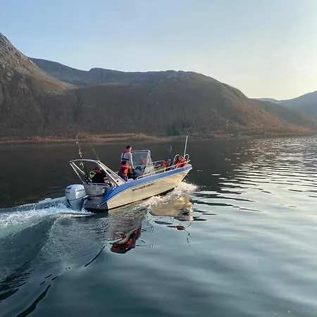 Waterfront Senja 2 Apartment *