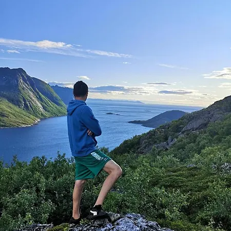 Waterfront Senja 2 Torsken