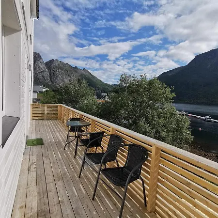 Waterfront Senja 2 Apartment *