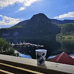 Waterfront Senja 2