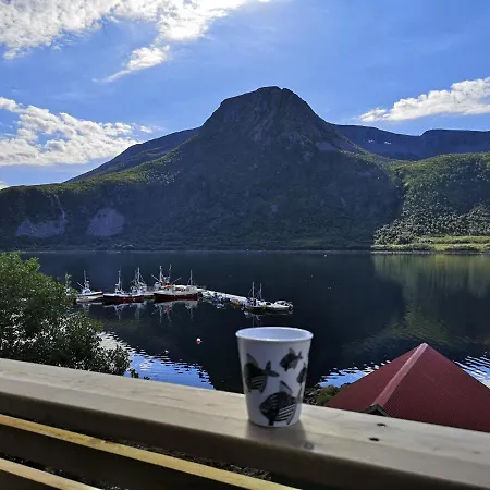 Waterfront Senja 2
